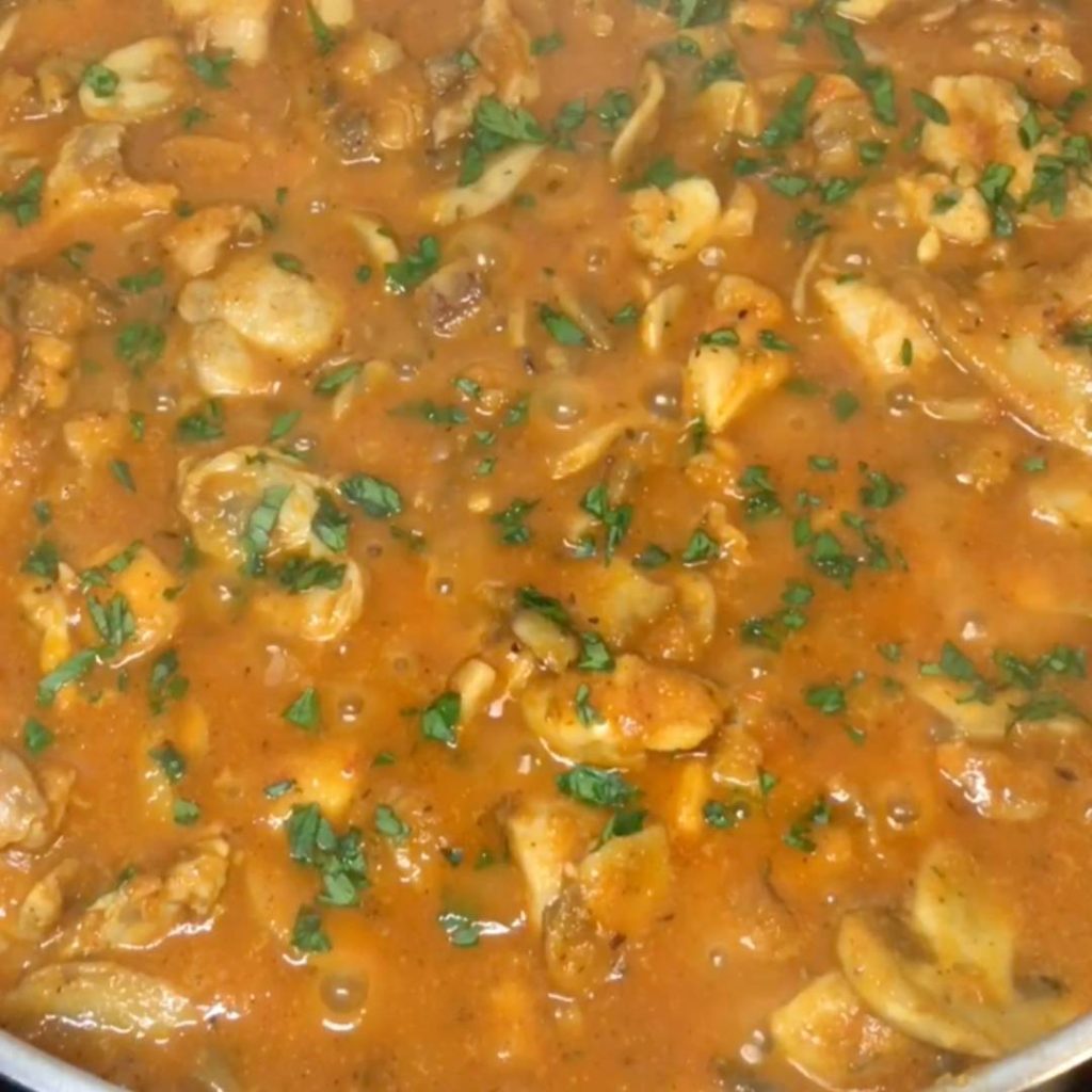 Pollo con Champiñones