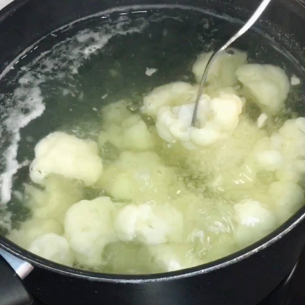 Tortitas de Coliflor con Queso